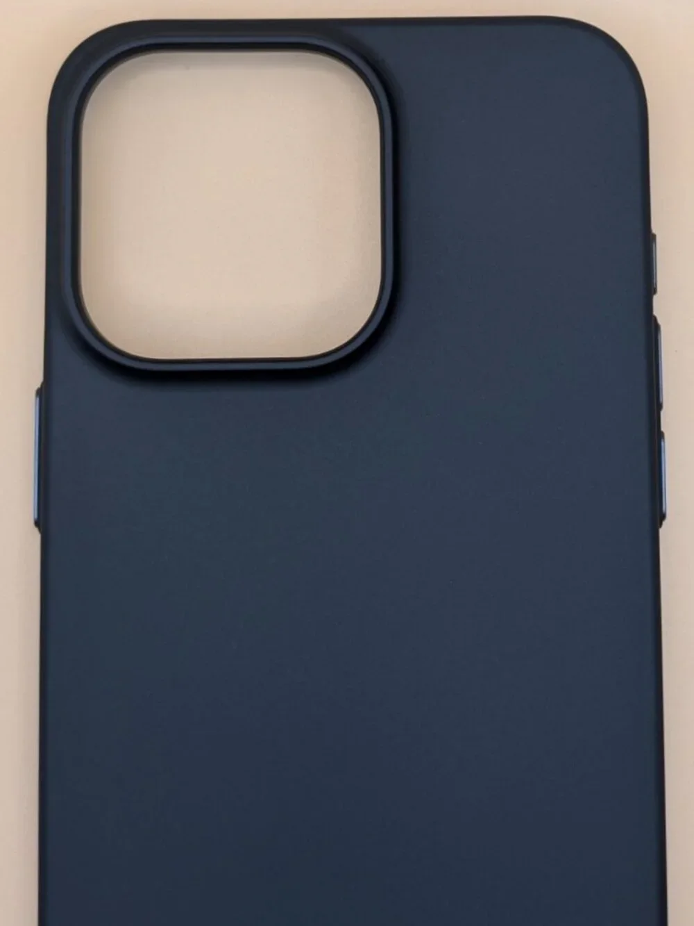 iPhone 15 Pro Max Magnetic Slim-Fit MagSafe Case Anti-Fingerprint Anti-Scratch